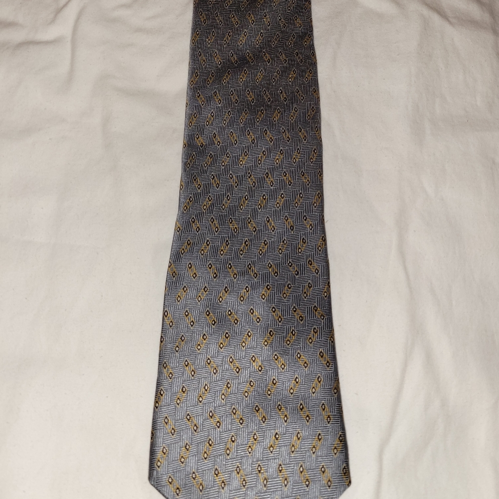 Men's necktie